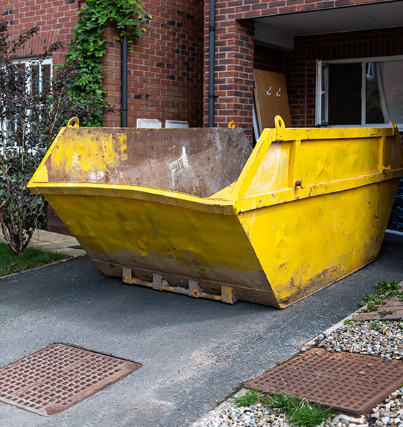 Affordable Midi Skip Hire Beverley for House Renovations